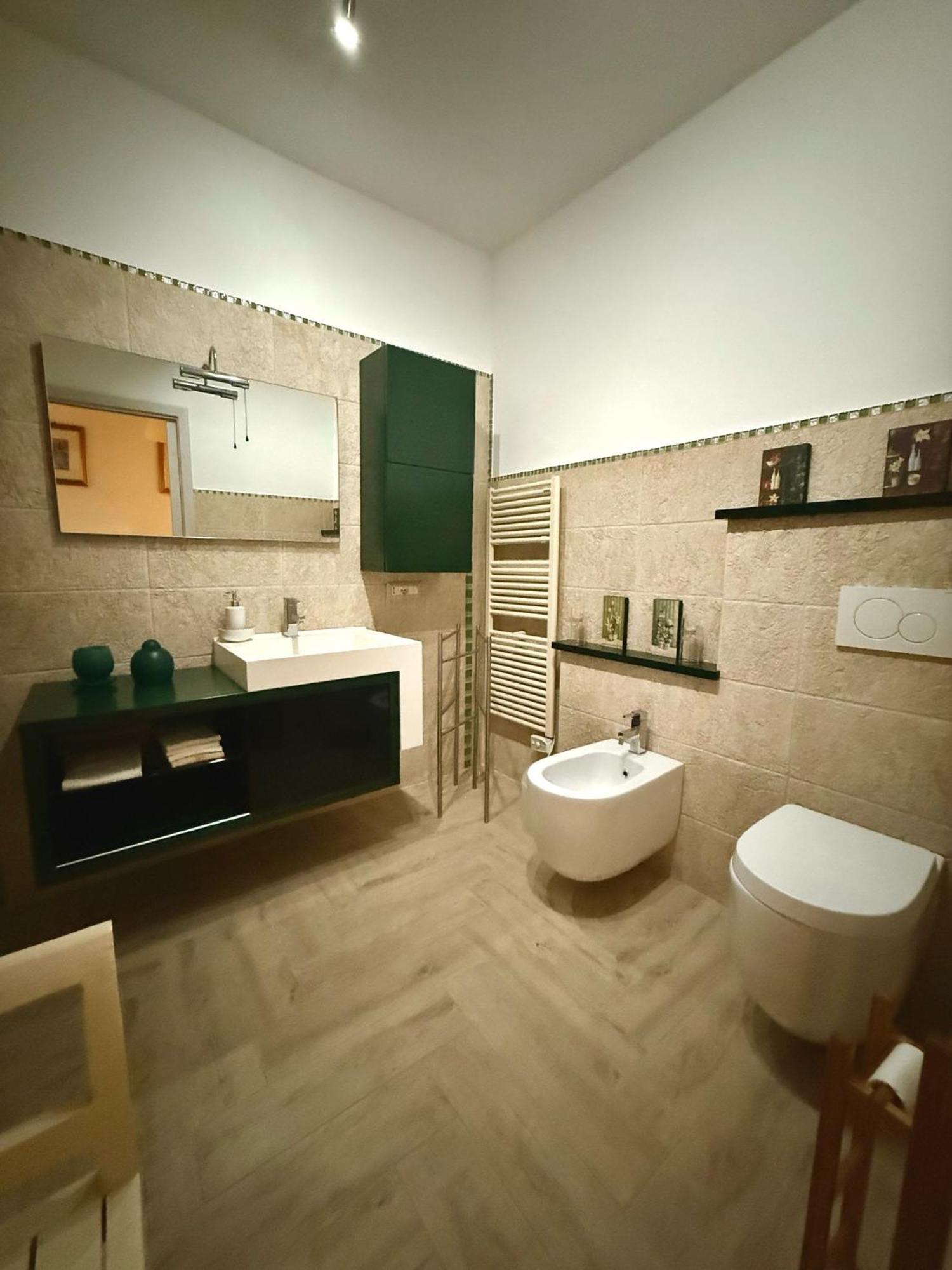 The Refuge Apartment Porto Torres Exteriör bild