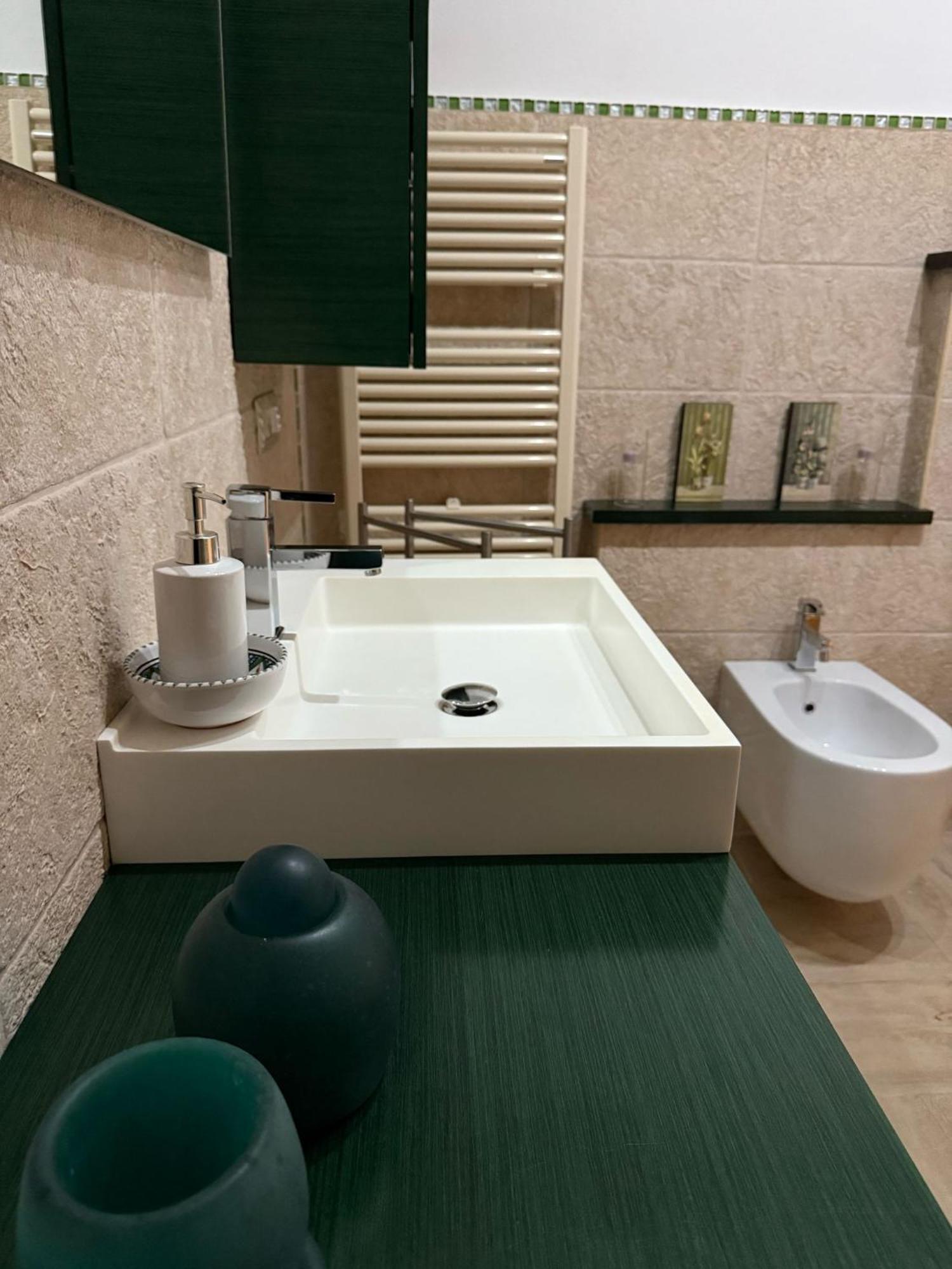 The Refuge Apartment Porto Torres Exteriör bild